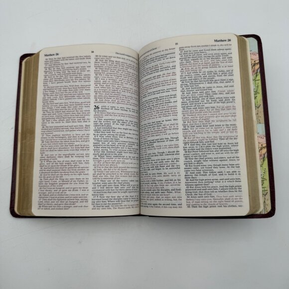 Holy Bible Concordance KJV Red Letter Edition 1973 Red Cover Word Aflame Press - Picture 10 of 12